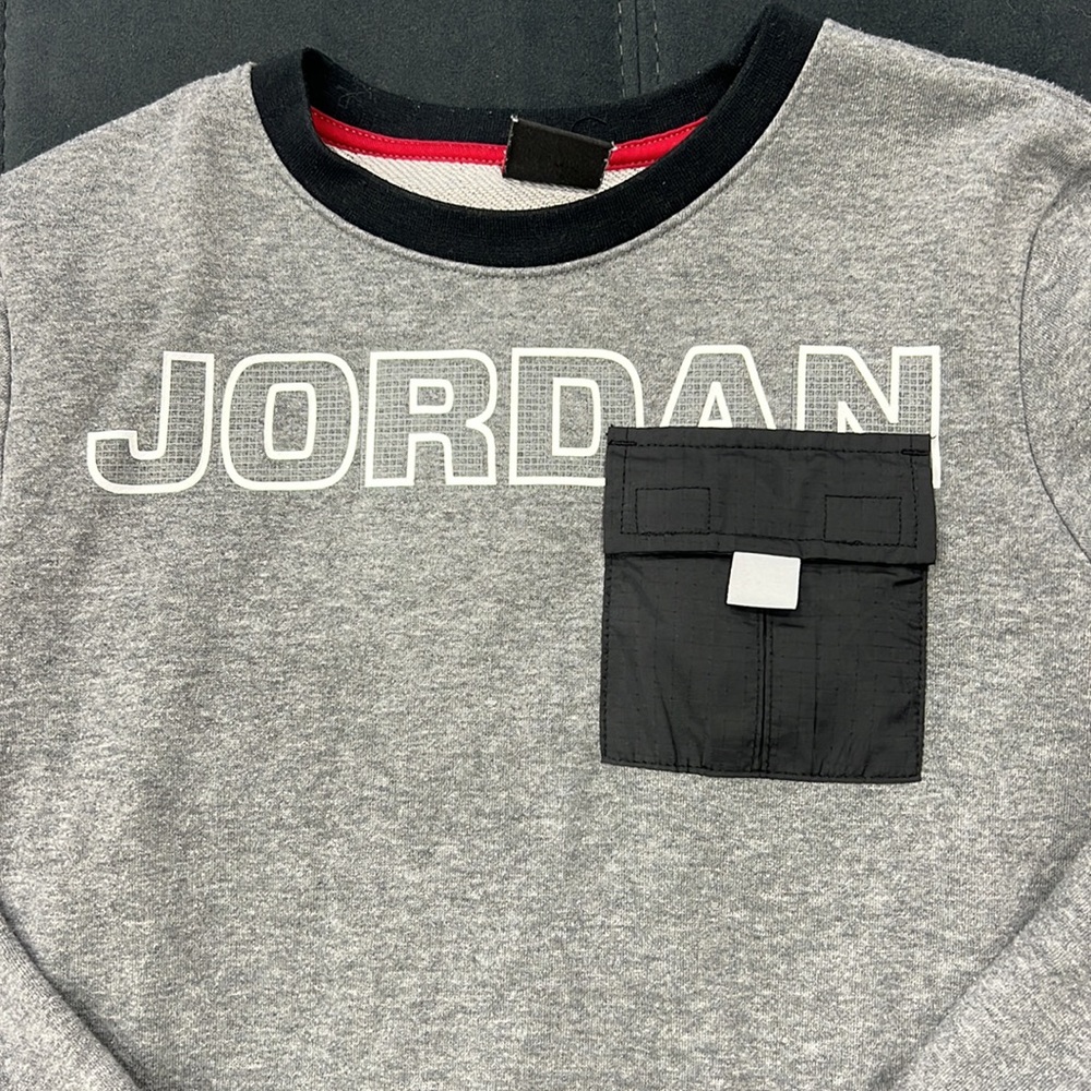 Jordan sweater - Picture 2 of 3